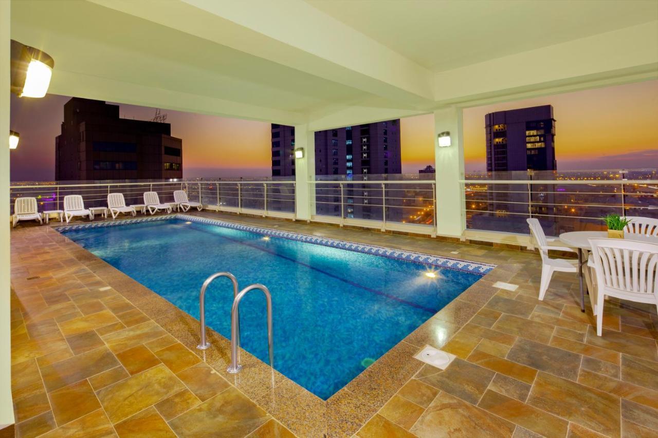 Swan Executive Suites Manama Exteriör bild