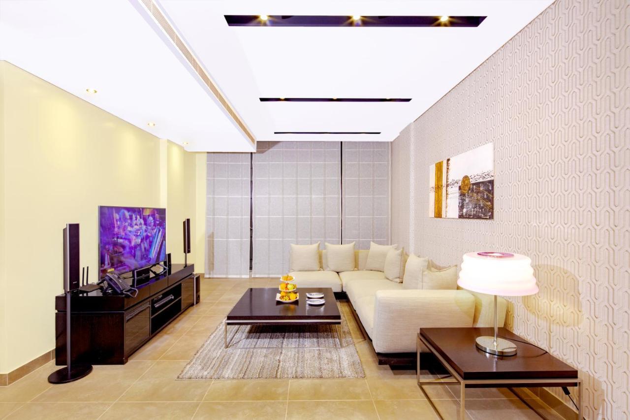 Swan Executive Suites Manama Exteriör bild