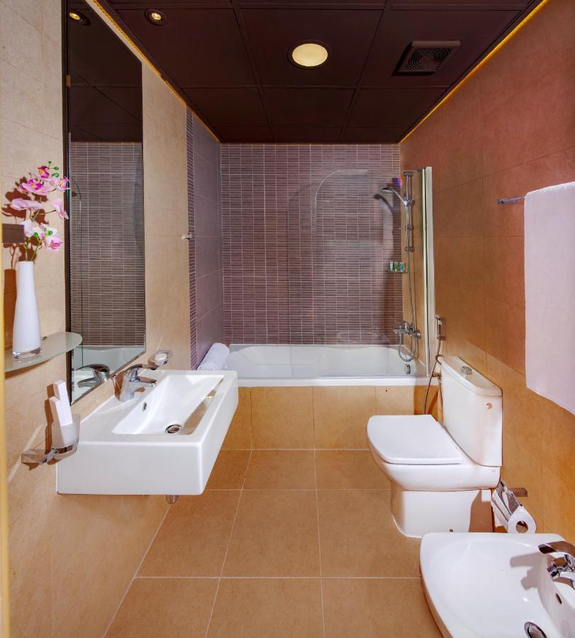 Swan Executive Suites Manama Exteriör bild